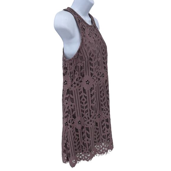 Speechless Purple Lace Mini Shift Dress Juniors S Keyhole Back Lined Scallop Hem - Picture 6 of 9